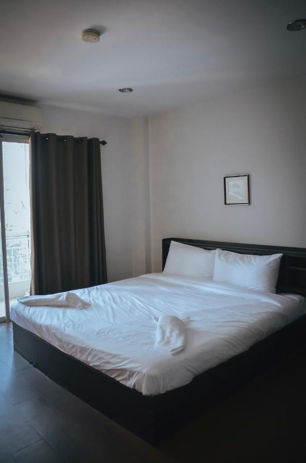 Fortune Sapphire Hotel Pattaya Exterior photo